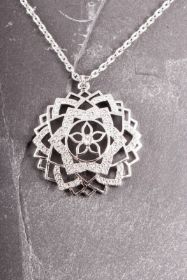 Kronen Chakra Anhänger mit Kette Ø 40 mm